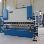 E200 వ్యవస్థ Wc67 హైడ్రాలిక్ ప్రెస్ బ్రేక్ తో